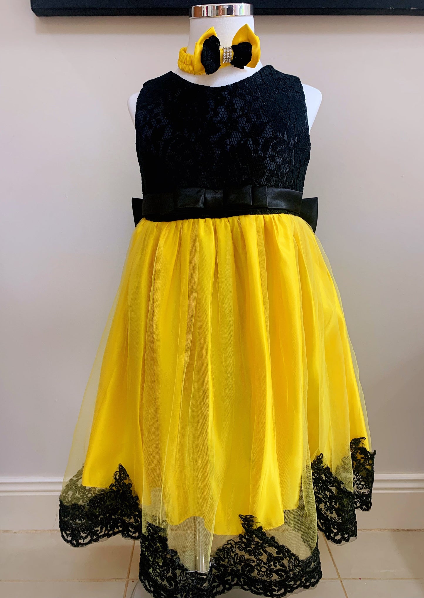 Embroidered Lace Wiggle Emma Princess Black With Yellow Dresses