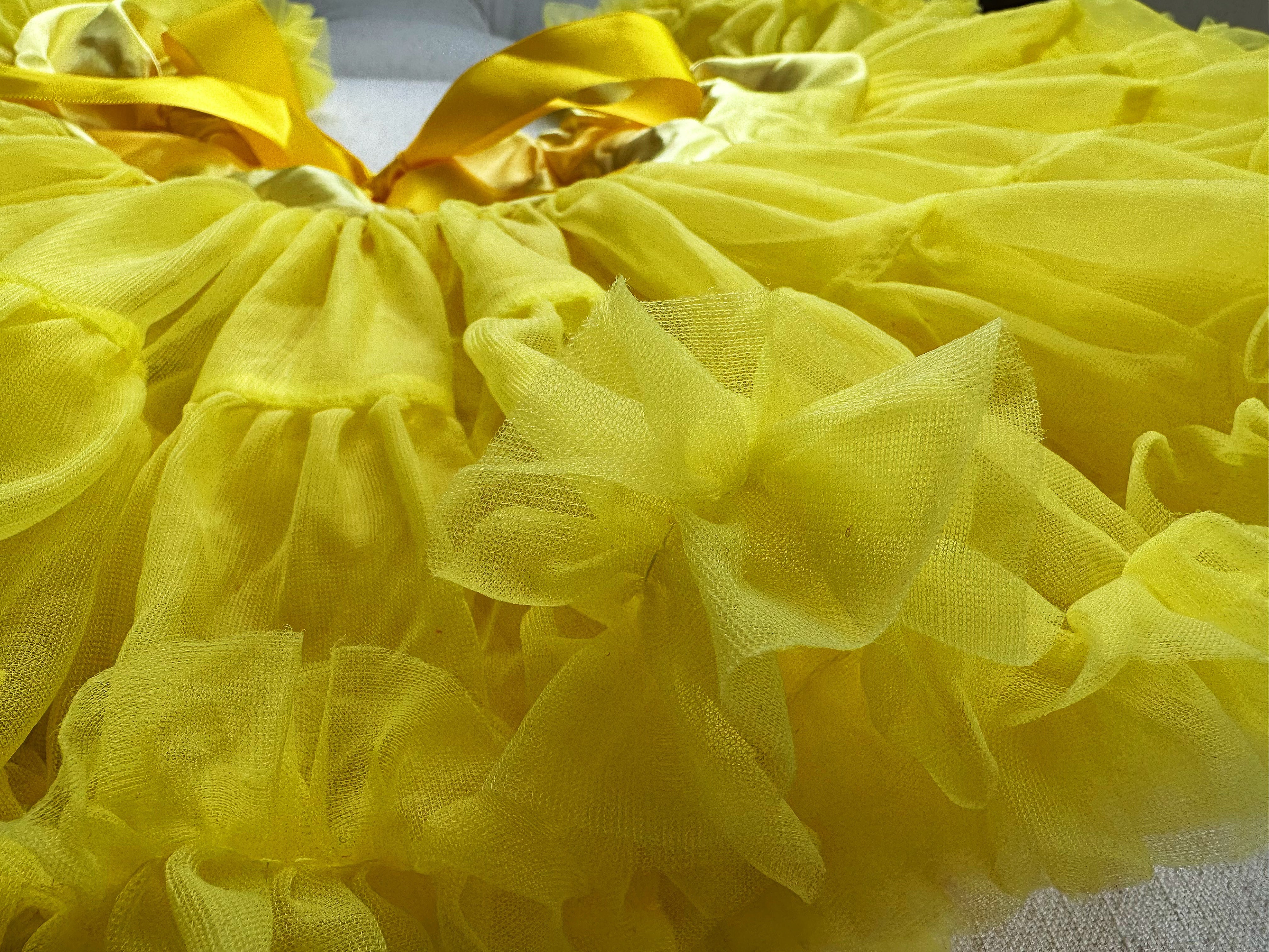 Girl tutu skirt yellow best sale